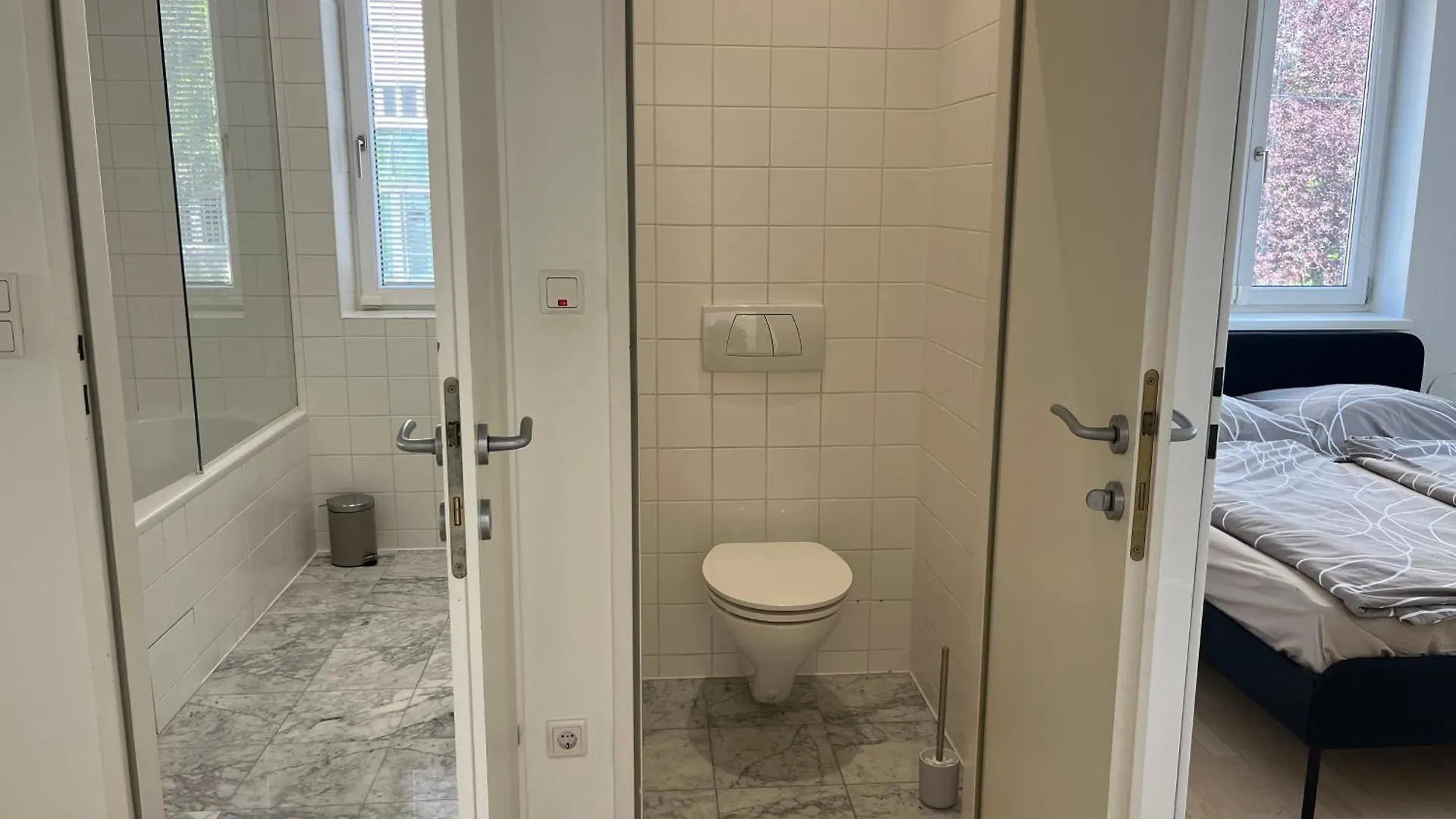 Apartment Traumgarten In Traumlage - 25 Minuten Ins Zentrum Vienna Austria